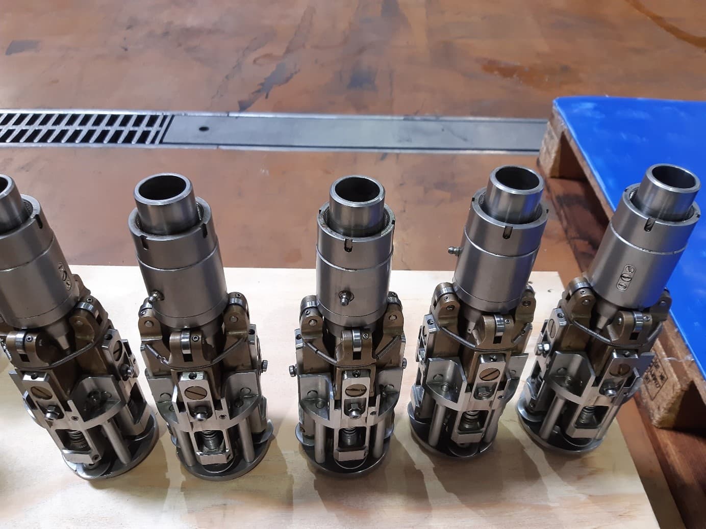 Accessori of Dr. Datz GmbH VS 4 L