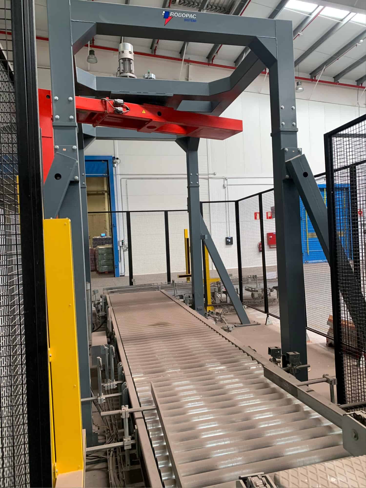 Sala di lavoro of Sacmi / Robopac Genesis, Helix HS40