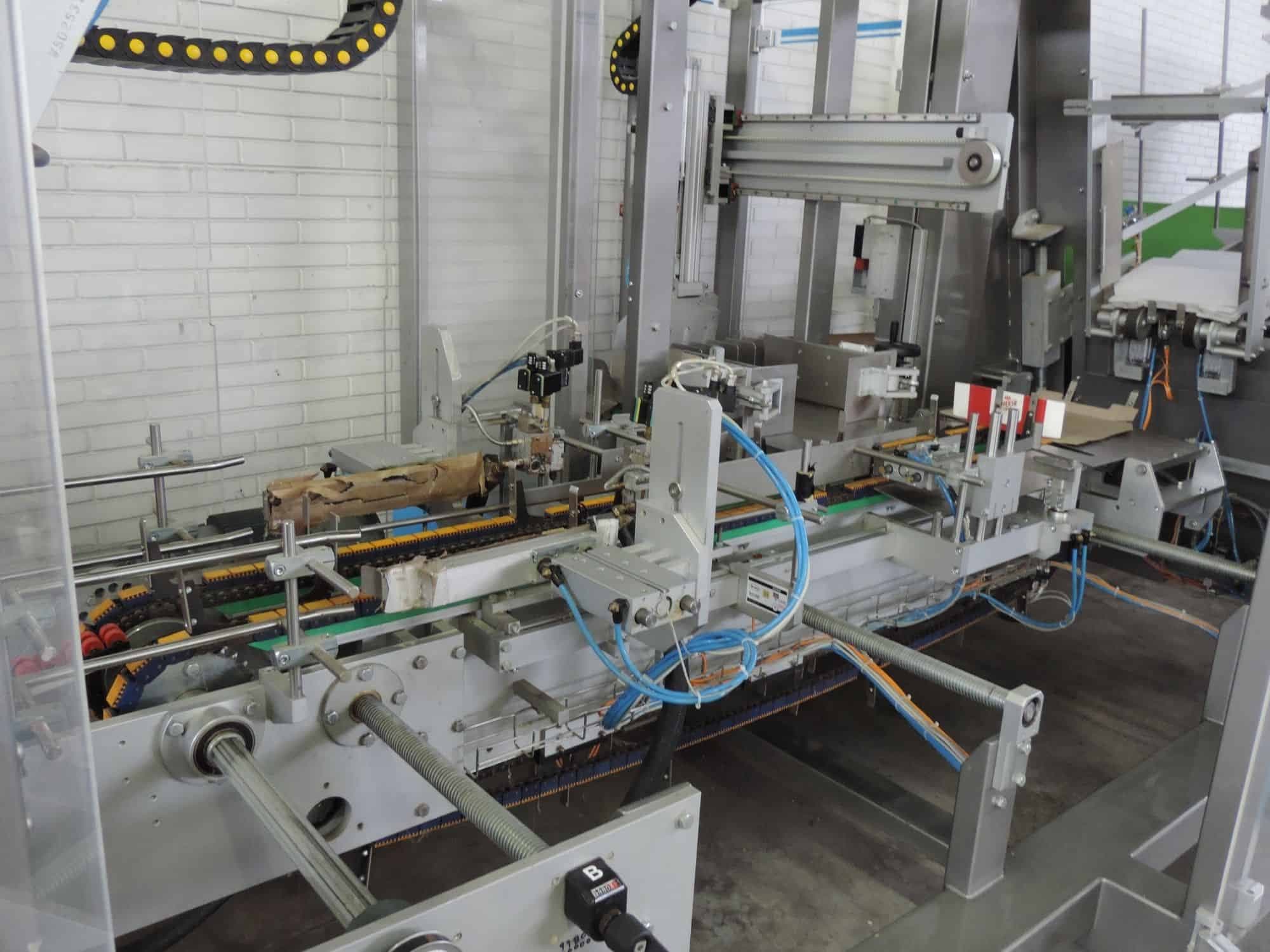 Sala di lavoro of Cama Group FW 749